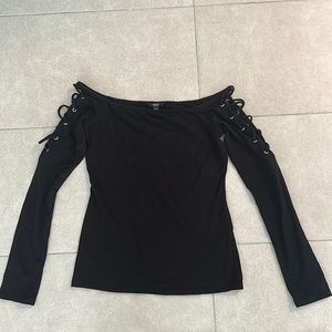 Guess long sleeve off shoulder lace up shirt